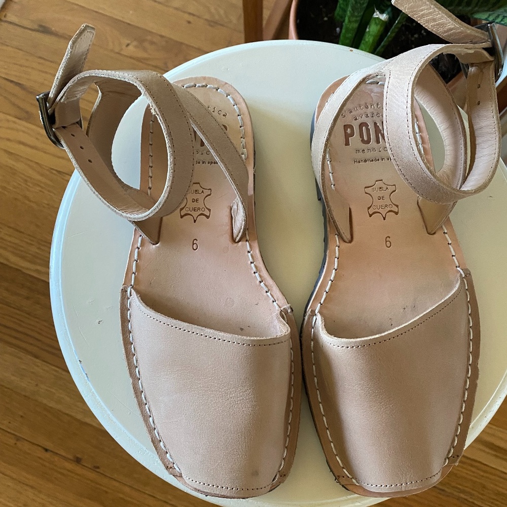 Pons Sandles - Classic Style with Strap
